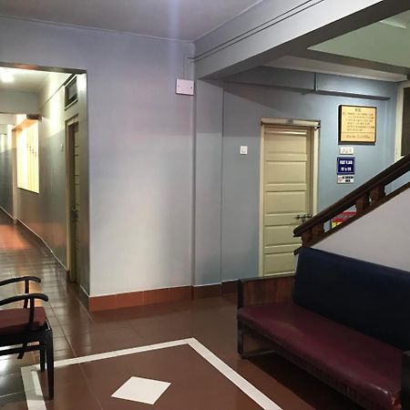 Hotel Satkar Cafeteria Belgaum Εξωτερικό φωτογραφία