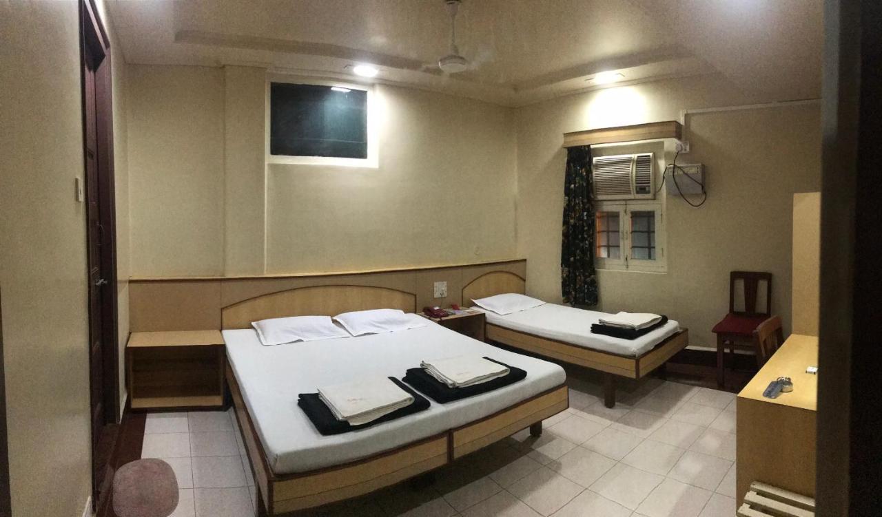 Hotel Satkar Cafeteria Belgaum Εξωτερικό φωτογραφία