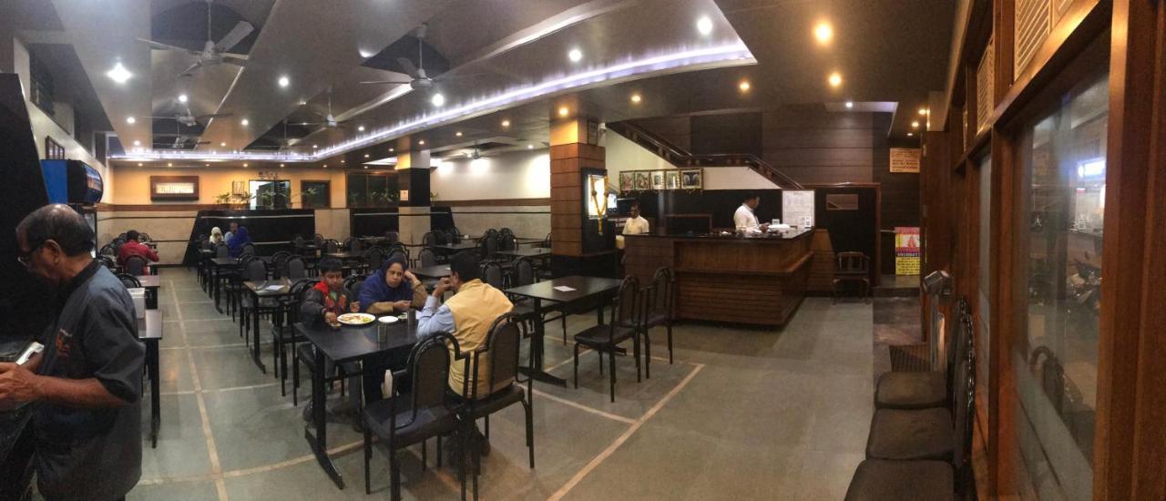 Hotel Satkar Cafeteria Belgaum Εξωτερικό φωτογραφία
